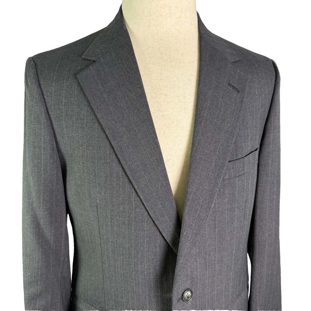 Johnny Carson Vintage 40R Charcoal Gray Pinstripe Suit Jacket Blazer Tailored